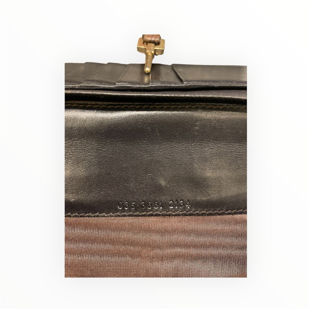 Vintage Gucci Python wallet - Picture 6 of 10